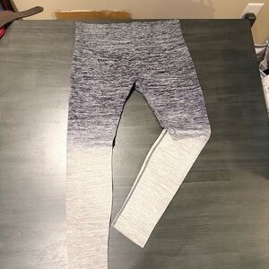 Women's Grey Ombré Gradient Leggings